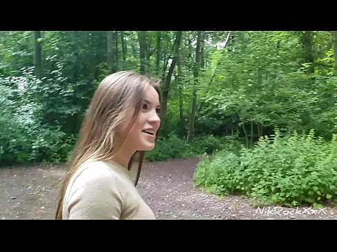 ❤️ Sugeri à Evelina que fodêssemos num lugar público! Ela disse que sim. Depois fodi-a no cu e ejaculei na sua boca. Depois ela mijou-se a si própria. ❤❌ Sexo vídeo em nós ☑